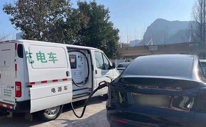 扎兰屯汽车搭电